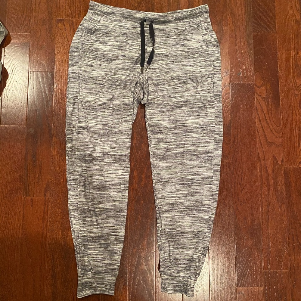 lululemon joggers